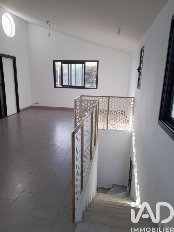 Maison - 145 m² - 5 pièces