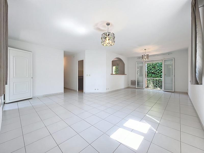 Maison - 103 m² - 4 pièces