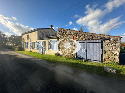 Maison - 160 m² - 5 pièces