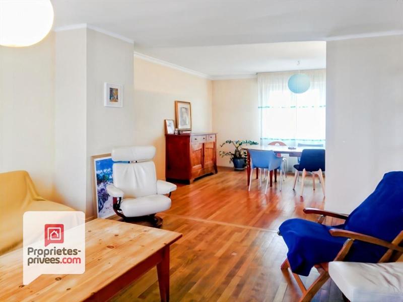 Maison - 127 m² - 6 pièces