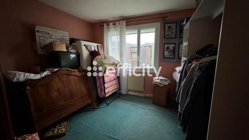 Pavillon - 105 m² - 7 pièces