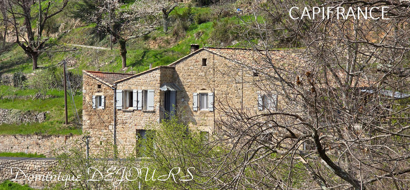 Maison - 87 m² - 4 pièces