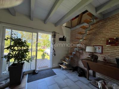 Maison - 140 m² - 5 pièces