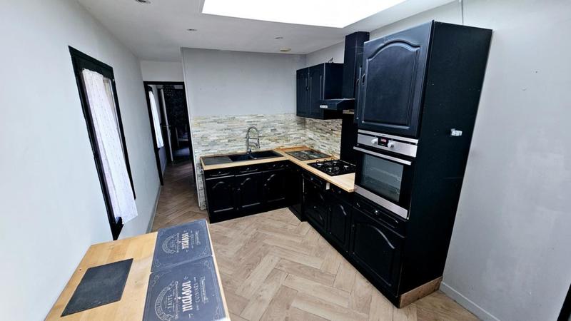 Maison - 74 m² - 4 pièces