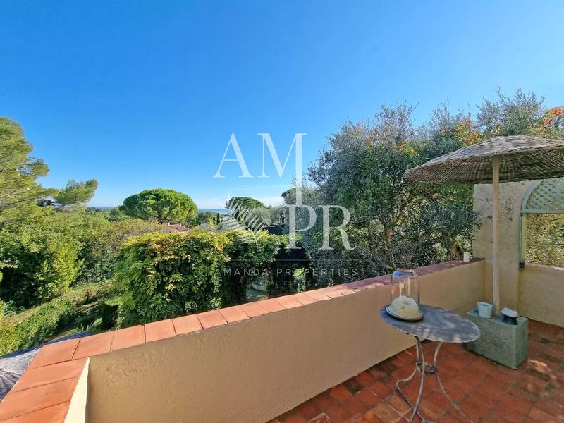 Maison - 290 m² - 7 pièces