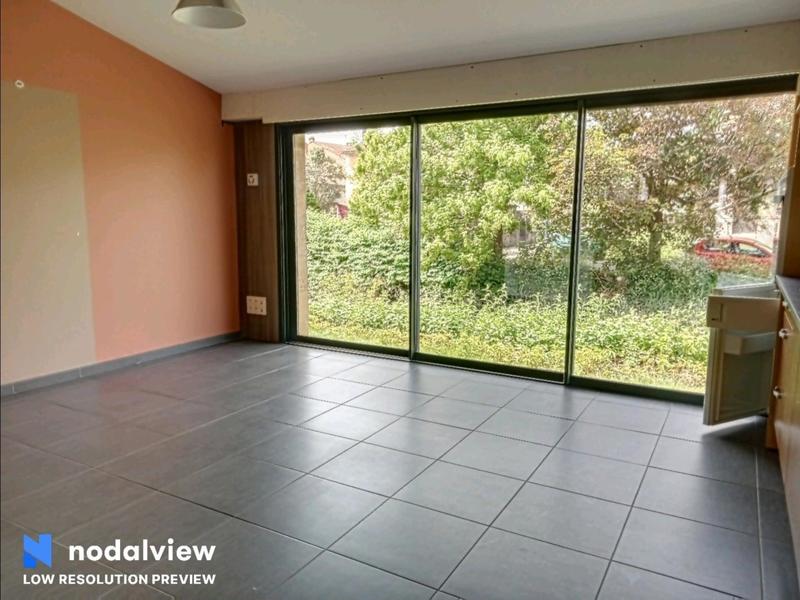 Bureau - 160 m² - 4 pièces