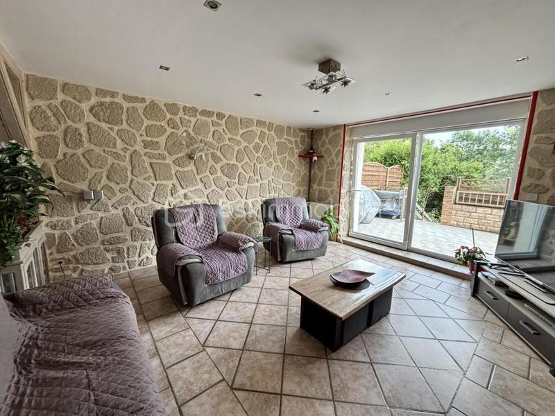 Maison - 197 m² - 5 pièces