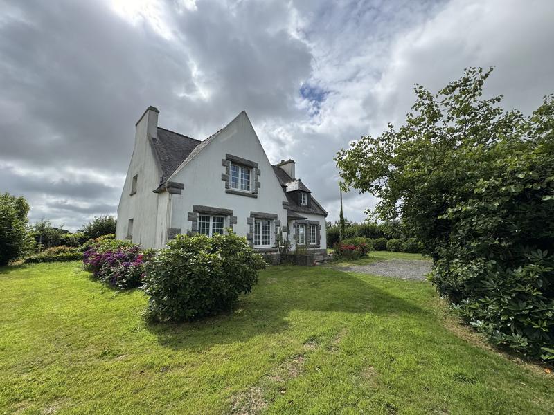 Maison ancienne - 174 m² - 6 pièces