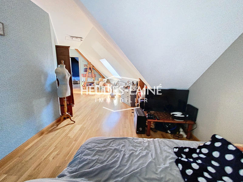 Maison - 189 m² - 7 pièces