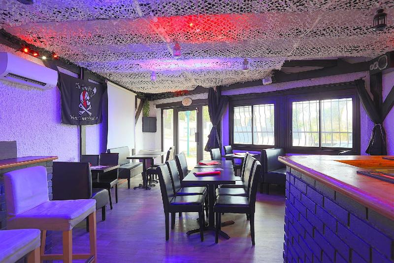 Local commercial - 118 m²