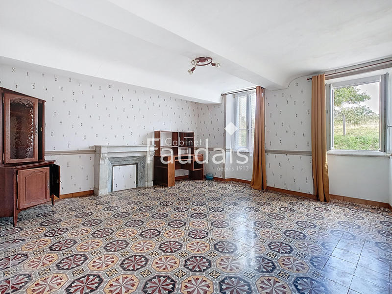 Maison - 160 m² - 5 pièces