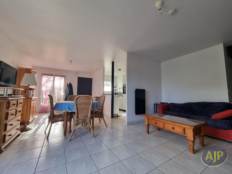 Maison - 81 m² - 4 pièces