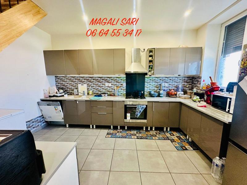 Maison - 85 m² - 5 pièces