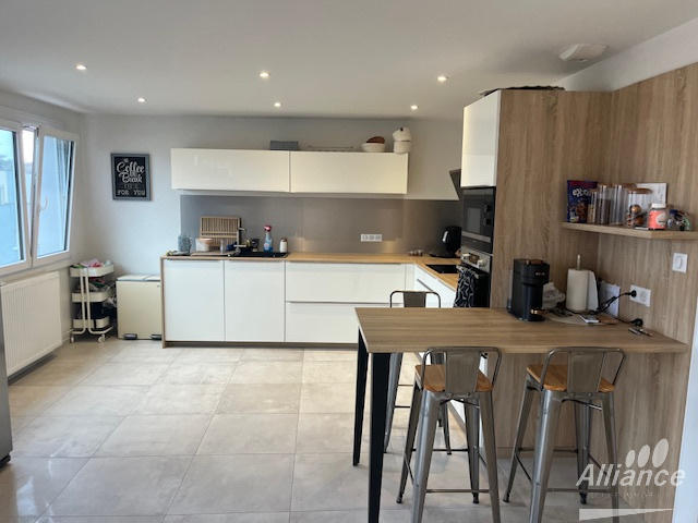 Appartement - 147 m² - 5 pièces