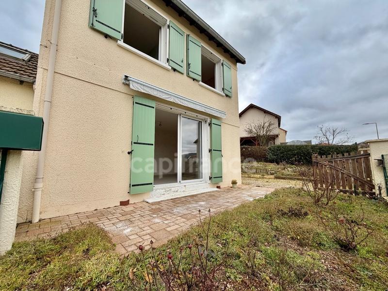 Maison - 75 m² - 4 pièces