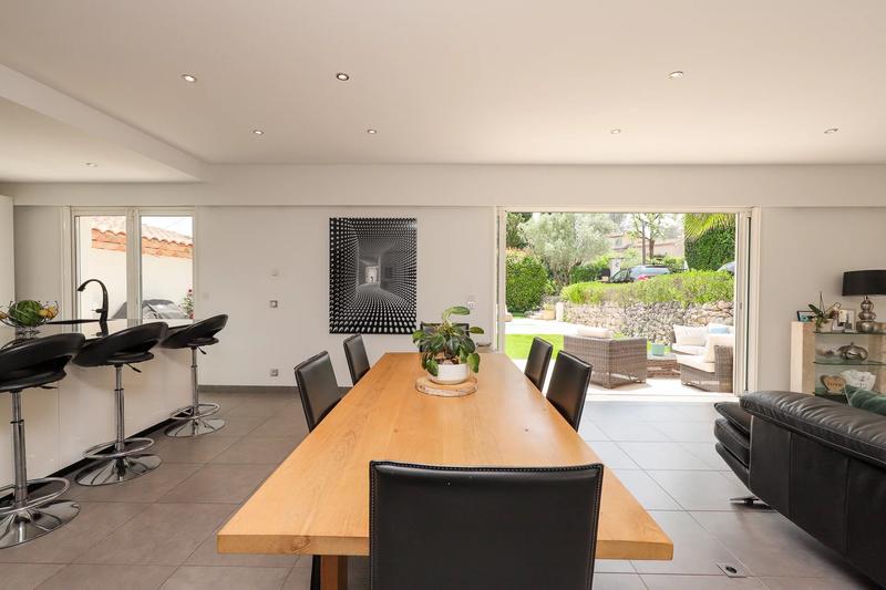 Villa - 174 m² - 4 pièces