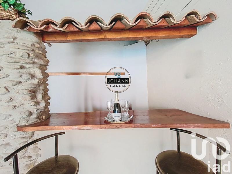 Maison - 222 m² - 9 pièces