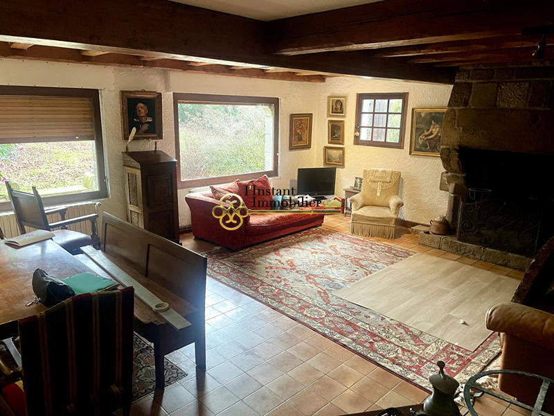 Maison - 130 m² - 6 pièces