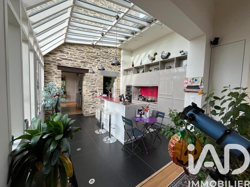 Maison de maîtres - 350 m² - 7 pièces