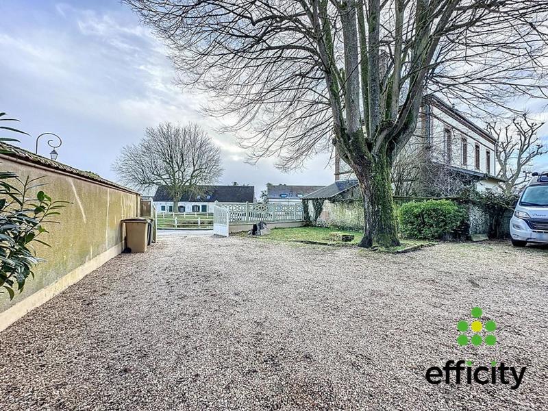 Maison - 140 m² - 7 pièces