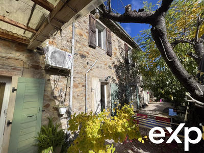 Maison traditionnelle - 195 m² - 8 pièces