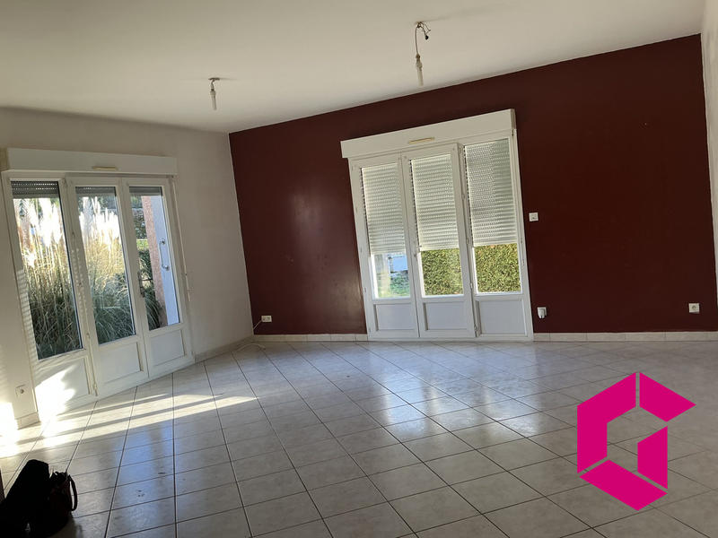 Villa - 90 m² - 6 pièces