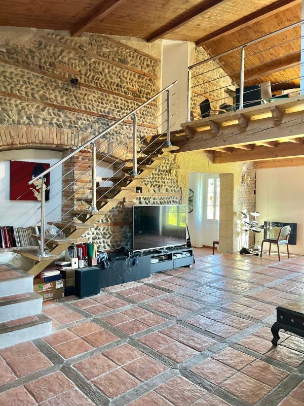 Immeuble - 170 m² - 5 pièces