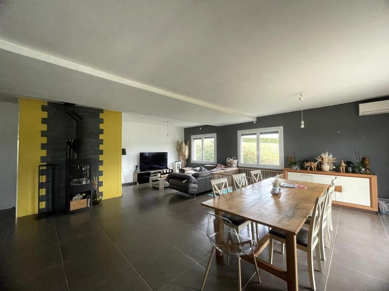 Maison - 175 m² - 8 pièces