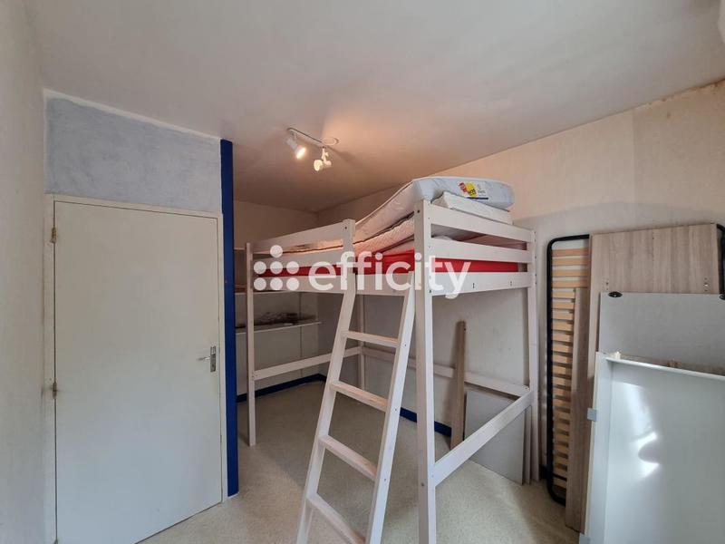 Maison - 90 m² - 6 pièces