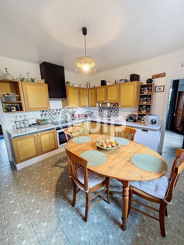 Maison - 130 m² - 6 pièces