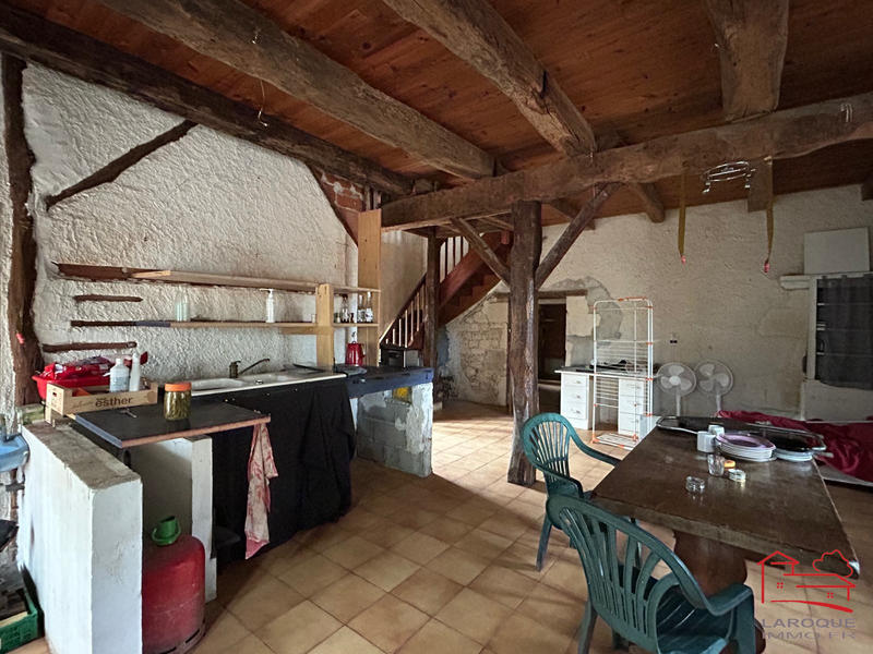 Maison - 200 m² - 6 pièces