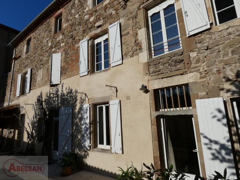 Maison de village - 250 m² - 9 pièces