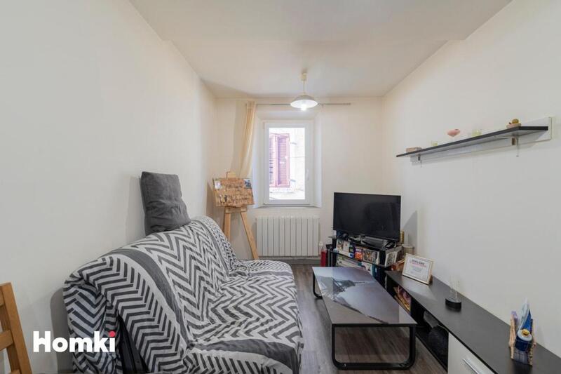 Immeuble - 84 m² - 6 pièces