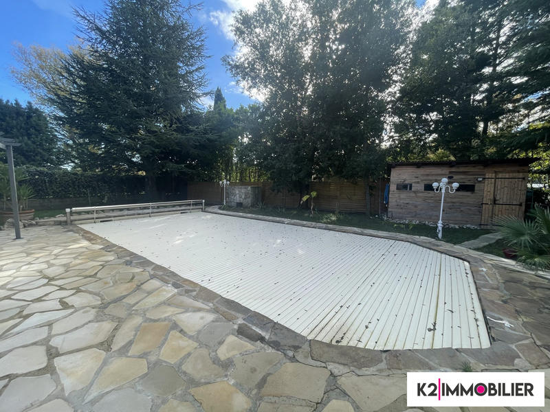 Villa - 145 m² - 6 pièces