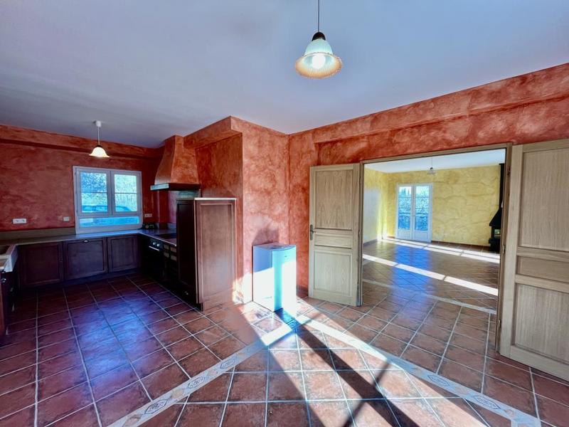 Villa - 150 m² - 5 pièces