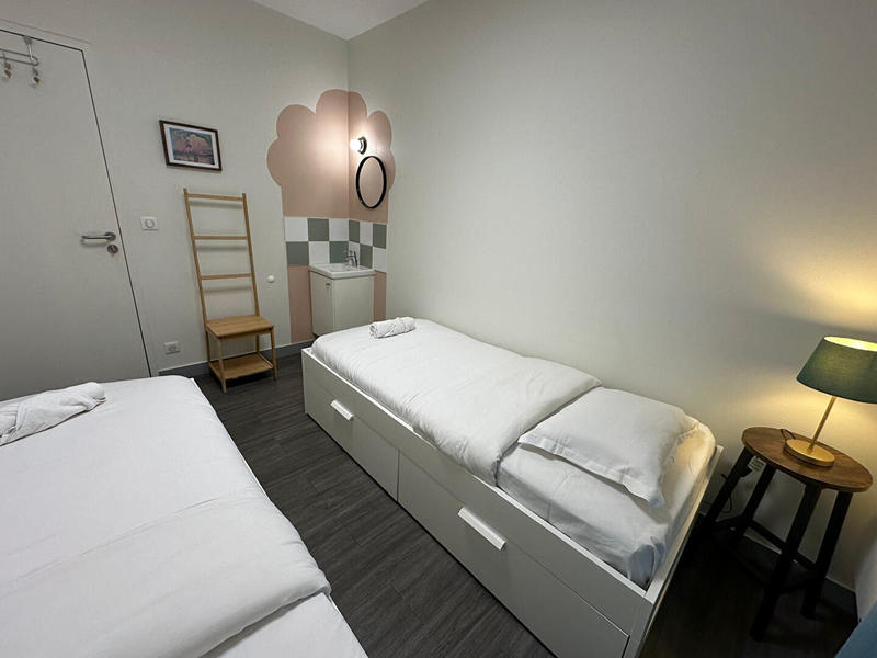 Maison de ville - 153 m² - 11 pièces