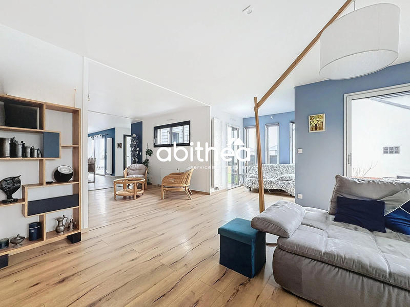 Maison - 172 m² - 6 pièces