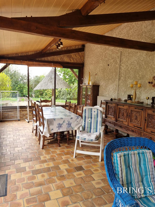 Maison - 204 m² - 8 pièces