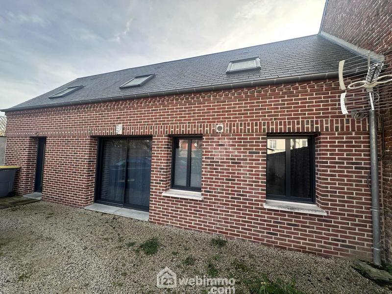 Maison - 98 m² - 5 pièces