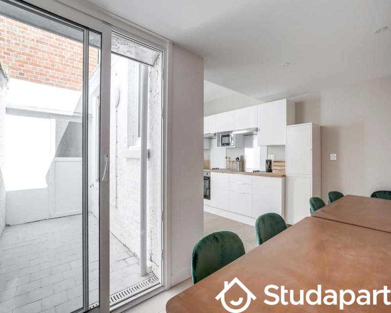 Chambre - 52 m² - 1 pièce