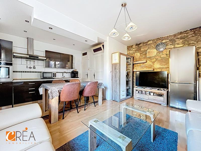 Maison - 81 m² - 5 pièces