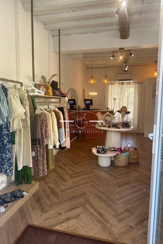 Fonds de commerce - 30 m²