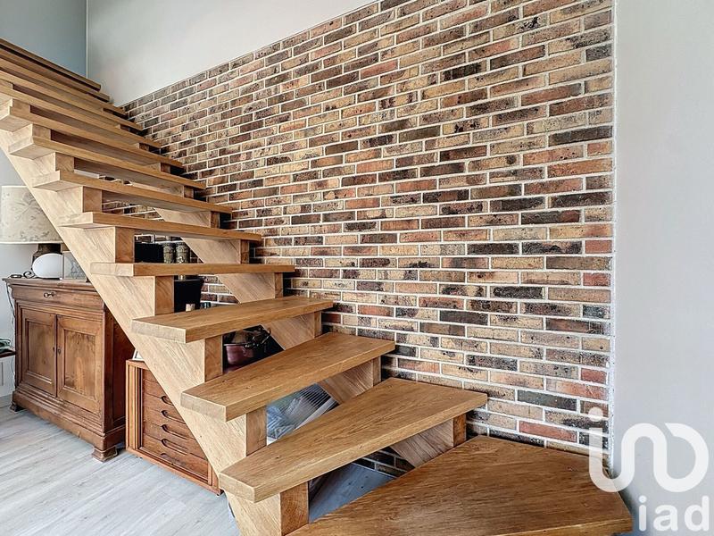 Maison - 200 m² - 7 pièces