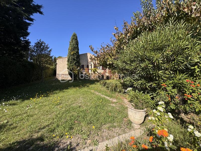 Maison - 180 m² - 7 pièces