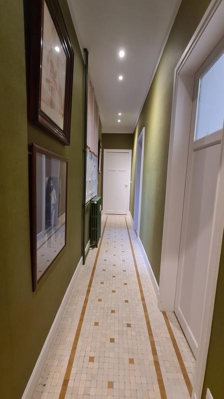 Appartement - 143 m² - 6 pièces