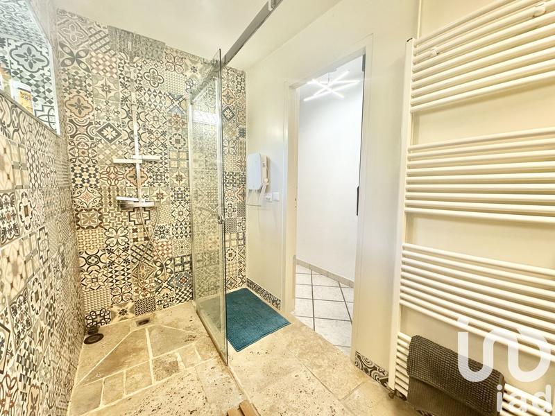 Maison - 185 m² - 10 pièces