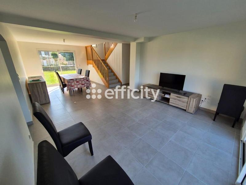 Maison - 163 m² - 5 pièces