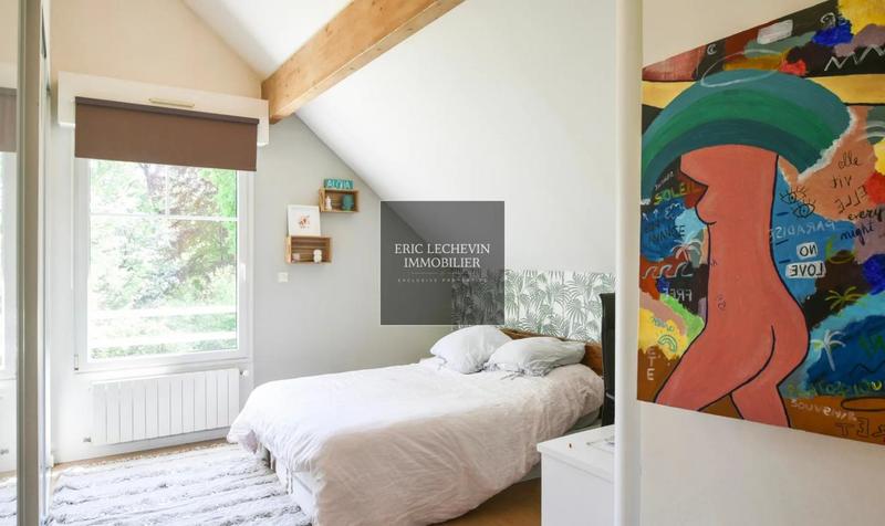 Villa - 265 m² - 8 pièces