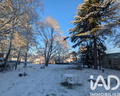 Maison de ville - 294 m² - 9 pièces