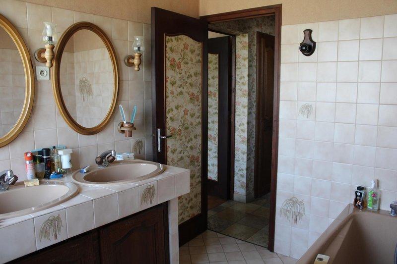 Villa - 199 m² - 6 pièces